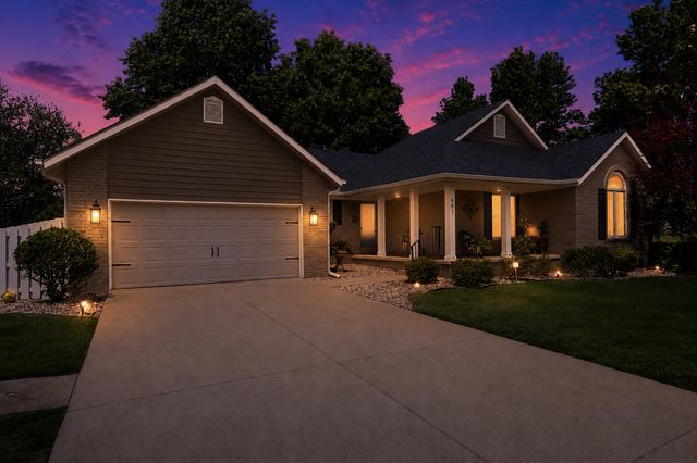 901 N Rodeo Court, Nixa, MO 65714