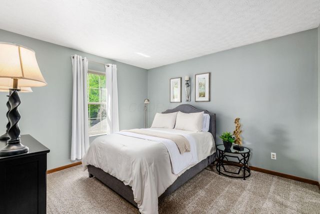 261 Whitaker Avenue N, Powell, OH 43065