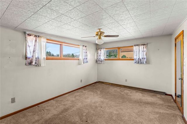 438 Canyon Dr., Canonsburg, PA 15317