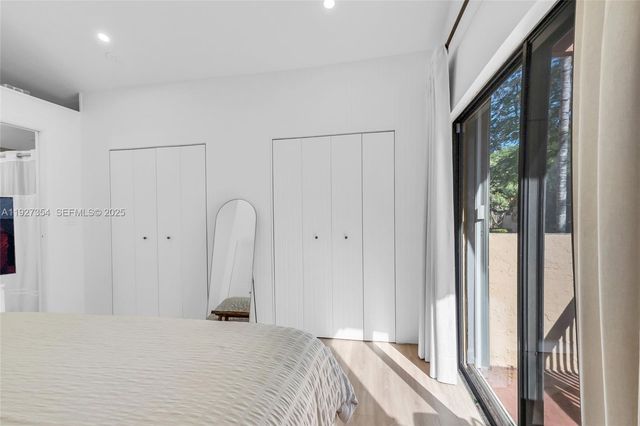 10080 SW 77th Ct, Miami, FL 33156