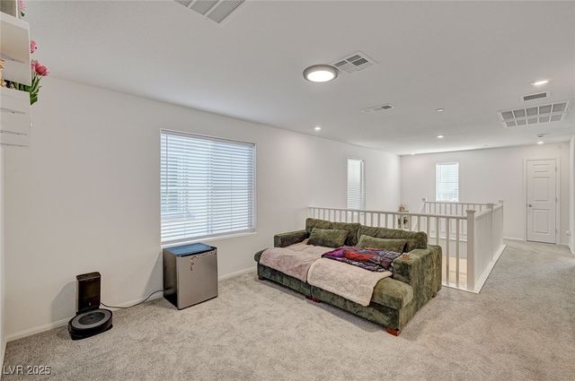 6747 Marjoram Street, Las Vegas, NV 89166