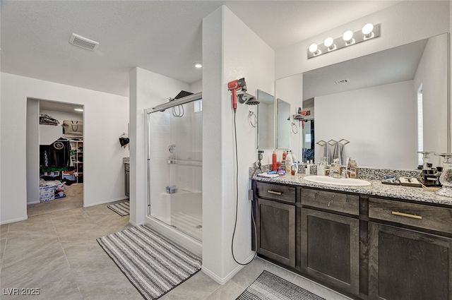 6747 Marjoram Street, Las Vegas, NV 89166