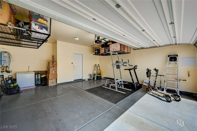 6747 Marjoram Street, Las Vegas, NV 89166