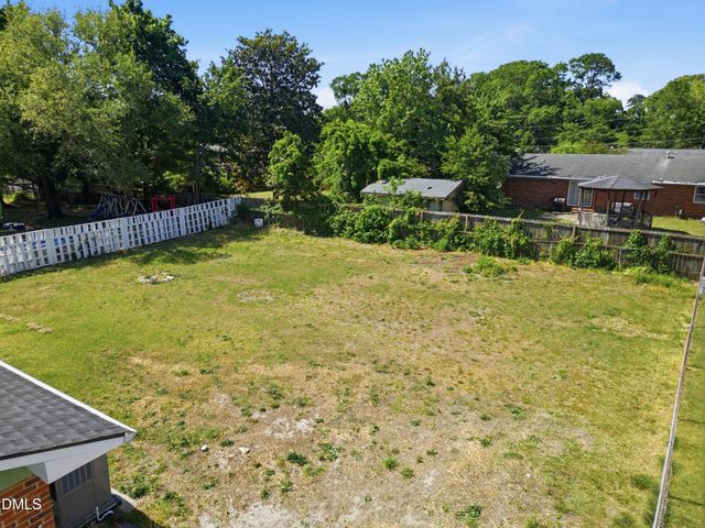 5509 Ramshorn Drive, Fayetteville, NC 28303