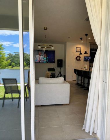 2042 IORIO STREET, St Cloud, FL 34771