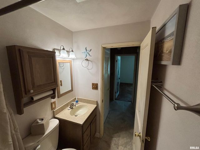 317 E FRANCES Avenue, Peoria, IL 61614