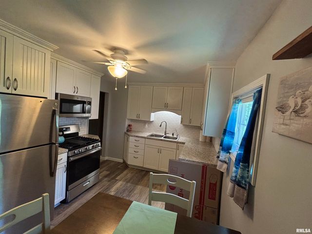 317 E FRANCES Avenue, Peoria, IL 61614