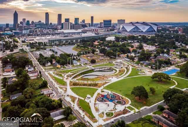 655 NW Paines Avenue, Atlanta, GA 30318