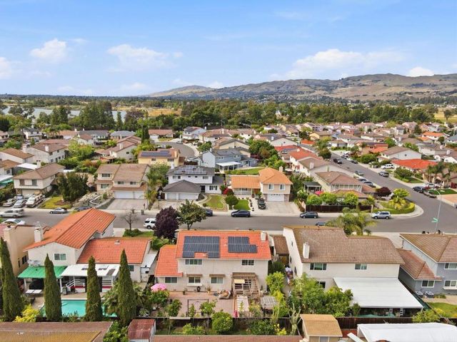 2878 Glen Ascot Way, San Jose, CA 95148