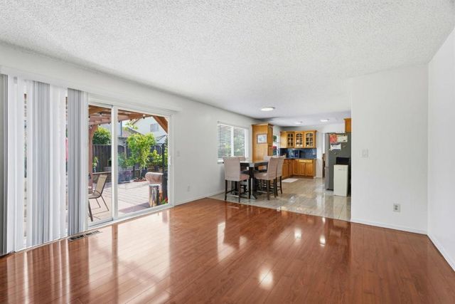 2878 Glen Ascot Way, San Jose, CA 95148