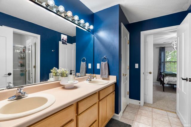 3322 S Crosspoint Court, Lafayette, IN 47909