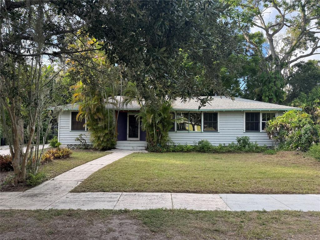 1109 PATTERSON DRIVE, Sarasota, FL 34234