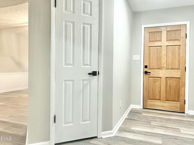 6859 Beaver Stone Road, Fayetteville, NC 28314