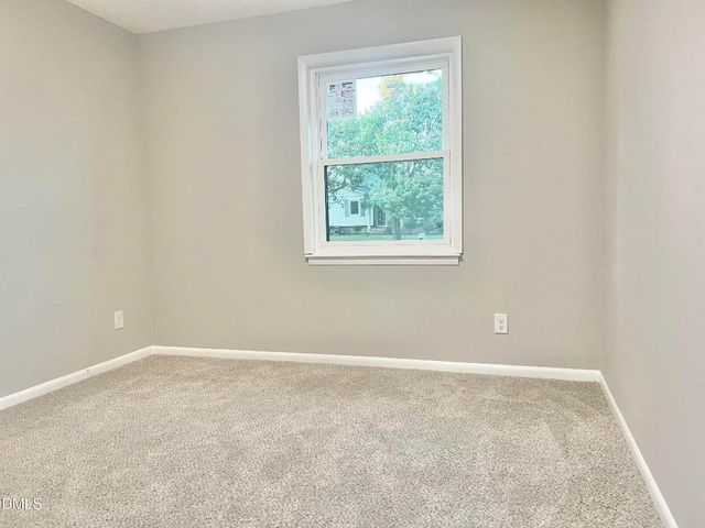 6859 Beaver Stone Road, Fayetteville, NC 28314