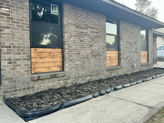 6859 Beaver Stone Road, Fayetteville, NC 28314