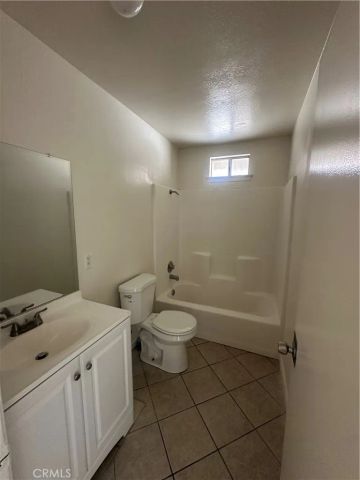 15418 Bear Valley Road 3, Victorville, CA 92395