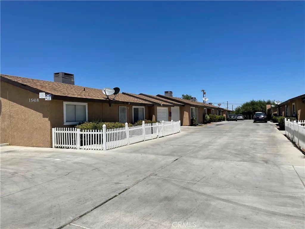 15418 Bear Valley Road 3, Victorville, CA 92395