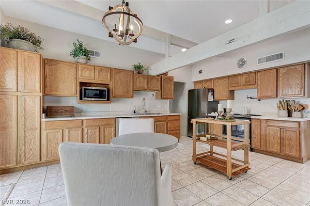 2482 Tee Street, Las Vegas, NV 89142