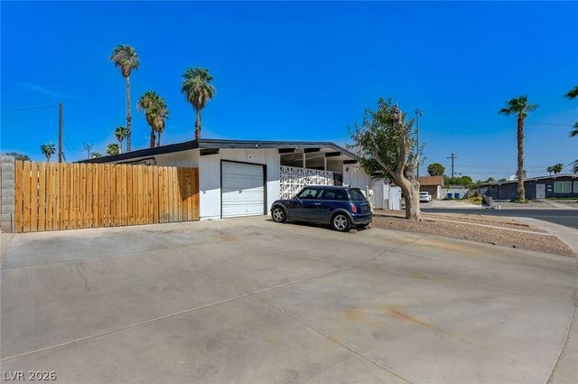 2482 Tee Street, Las Vegas, NV 89142