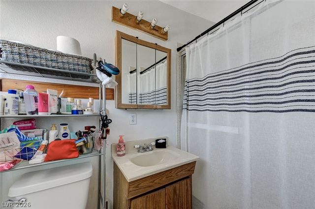 2482 Tee Street, Las Vegas, NV 89142