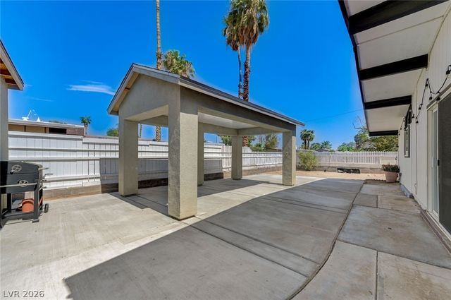 2482 Tee Street, Las Vegas, NV 89142