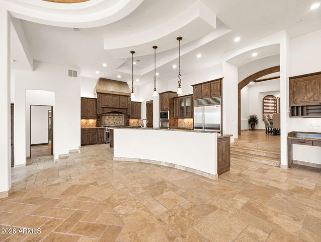 10130 N PALISADES Boulevard, Fountain Hills, AZ 85268