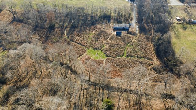 2535 Toler Ct, Woodlawn, TN 37191