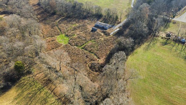 2535 Toler Ct, Woodlawn, TN 37191