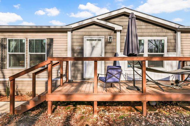 2535 Toler Ct, Woodlawn, TN 37191