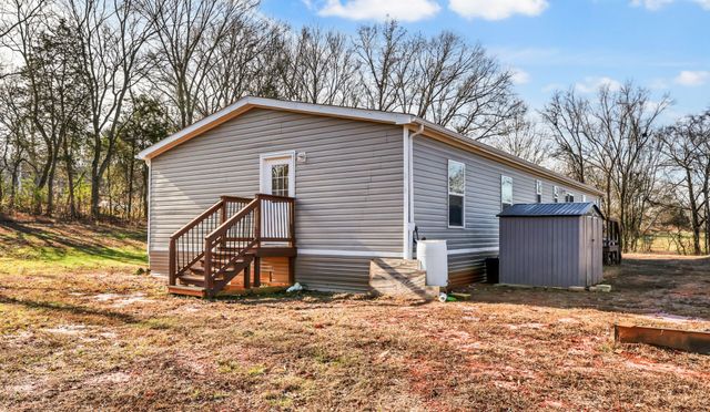 2535 Toler Ct, Woodlawn, TN 37191