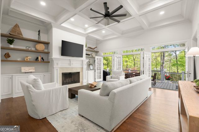 110 Old Barn Court, Alpharetta, GA 30004