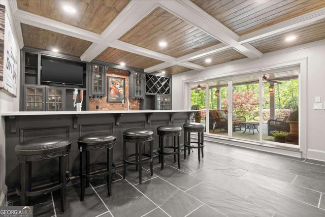 110 Old Barn Court, Alpharetta, GA 30004