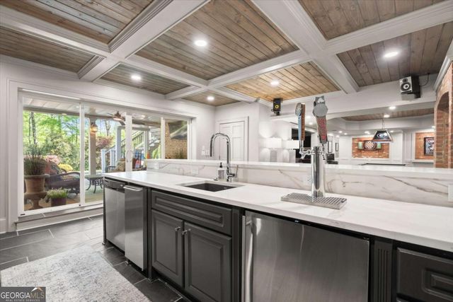 110 Old Barn Court, Alpharetta, GA 30004