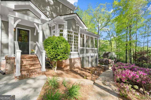 110 Old Barn Court, Alpharetta, GA 30004