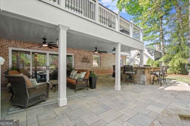 110 Old Barn Court, Alpharetta, GA 30004