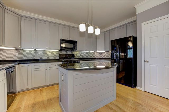 2848 Loftview Square 5, Atlanta, GA 30339