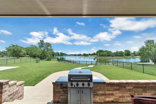 6628 S Hydraulic, Wichita, KS 67216