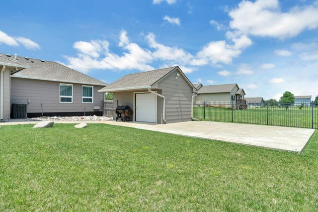 6628 S Hydraulic, Wichita, KS 67216