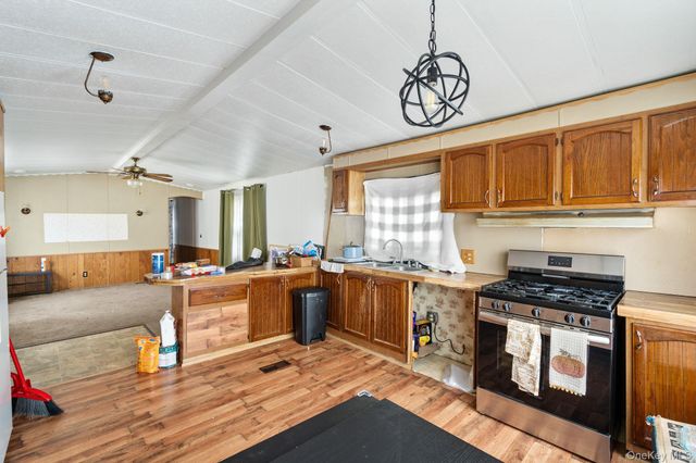 25 Pansy Lane, Monticello, NY 12701