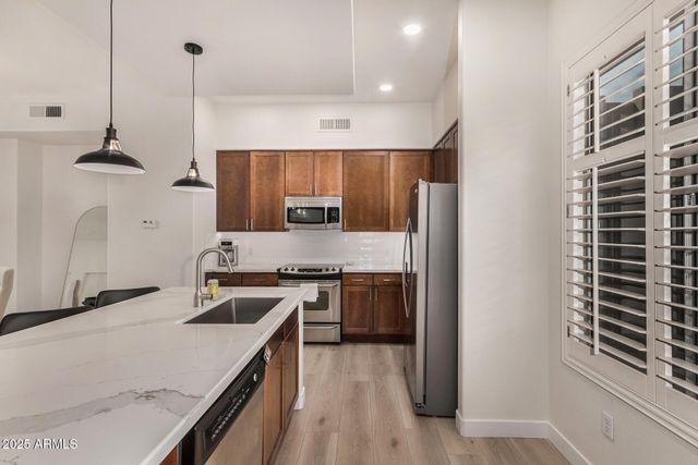 6745 N 93RD Avenue 1113, Glendale, AZ 85305