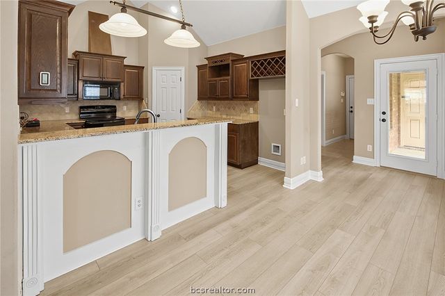 932 Dove Landing Avenue, College Station, TX 77845