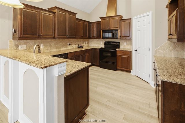 932 Dove Landing Avenue, College Station, TX 77845