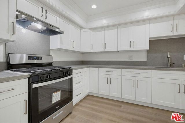 4225 Andros Circle, Huntington Beach, CA 92649