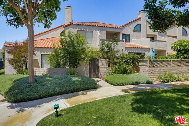 4225 Andros Circle, Huntington Beach, CA 92649