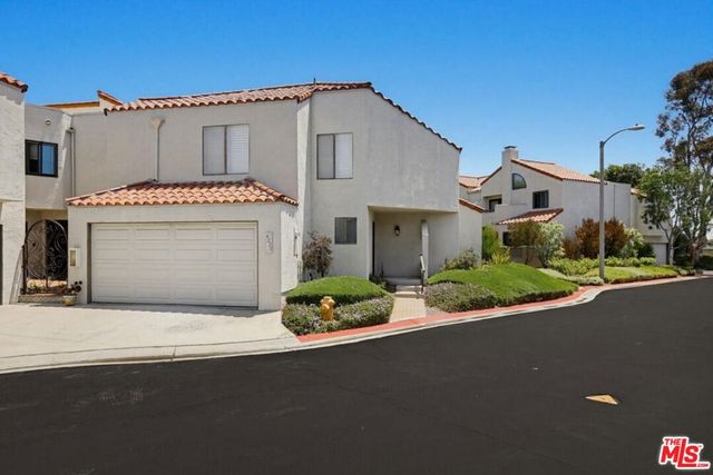 4225 Andros Circle, Huntington Beach, CA 92649