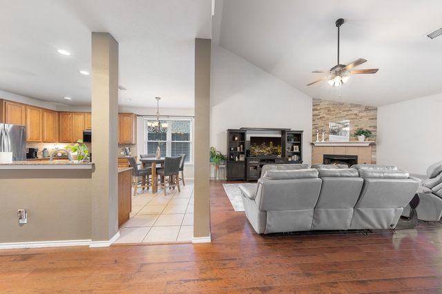 3504 Foxfield Trail, Mckinney, TX 75071