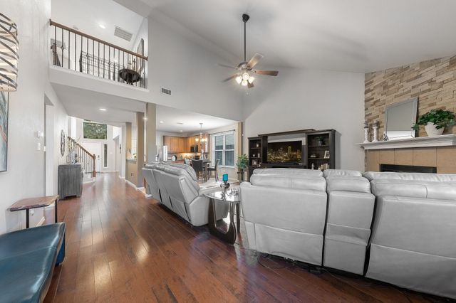 3504 Foxfield Trail, Mckinney, TX 75071