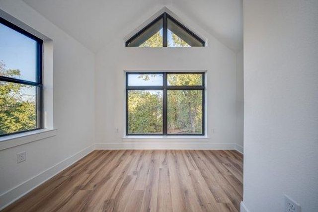 605 E 55th ST 6, Austin, TX 78751