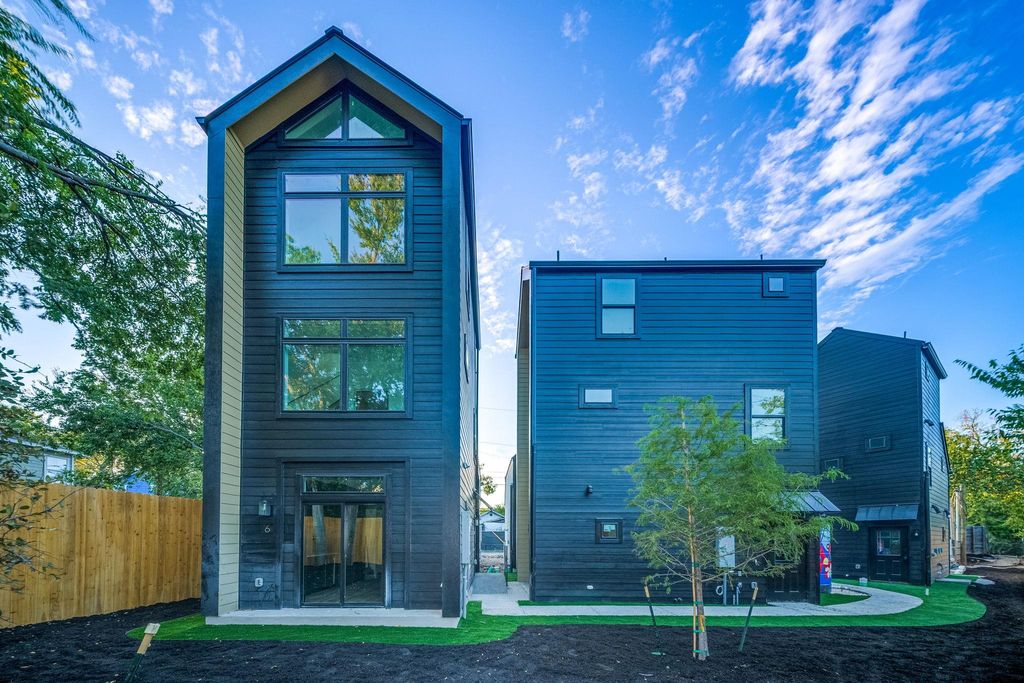 605 E 55th ST 6, Austin, TX 78751