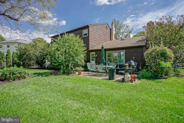 126 HENFIELD AVE, Cherry Hill, NJ 08003